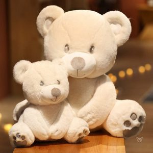 Ours en peluche aux pattes douces et câlines