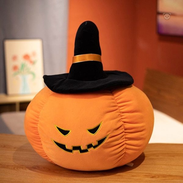 Jolie peluche citrouille pour décor Halloween