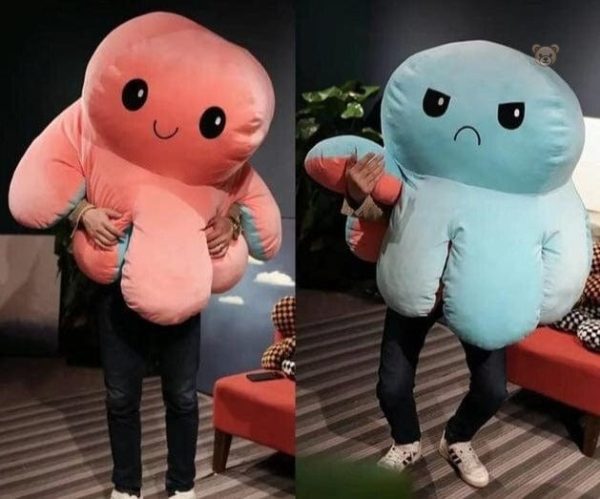 Peluche pieuvre géante, accessoire de décoration ludique