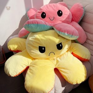 Peluche réversible pieuvre, un compagnon de jeu polyvalent