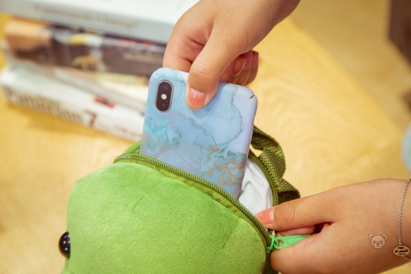 Sac à dos amusant en peluche pour transporter les affaires