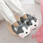 Chausson doux en peluche, design husky pour un confort optimal