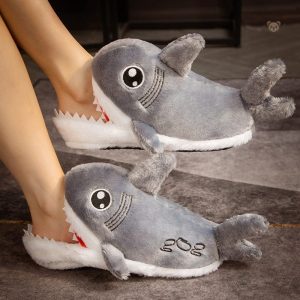 Chausson doux requin, idéal pour se détendre à la maison