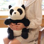 Peluche panda adorable, compagnon idéal pour le sommeil