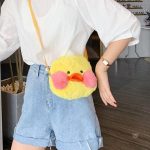 Sac à bandoulière doux et ludique en peluche