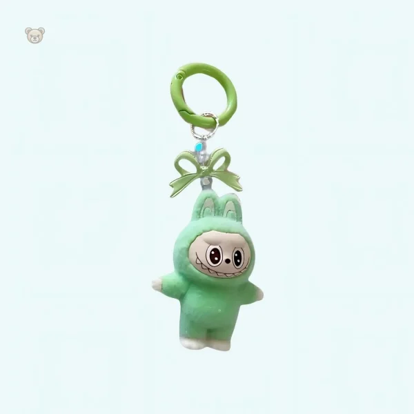 Mini Labubu, un accessoire peluche pratique