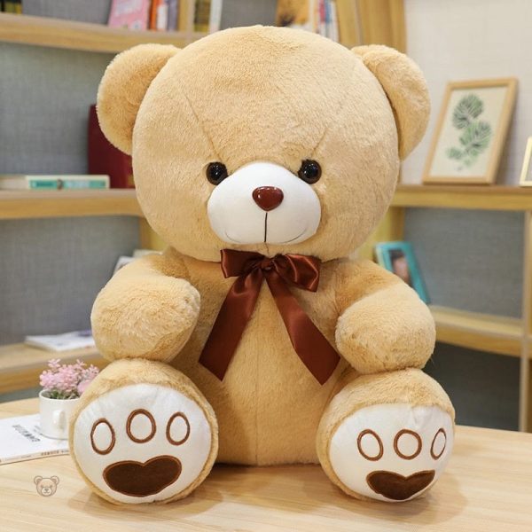 Ours en peluche doux, idéal pour les câlins