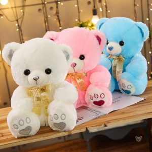 Ours en peluche doux et coloré pour enfants