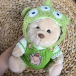 Ours en peluche vert, style extraterrestre