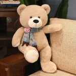 Jouet en peluche géant, ours avec écharpe colorée