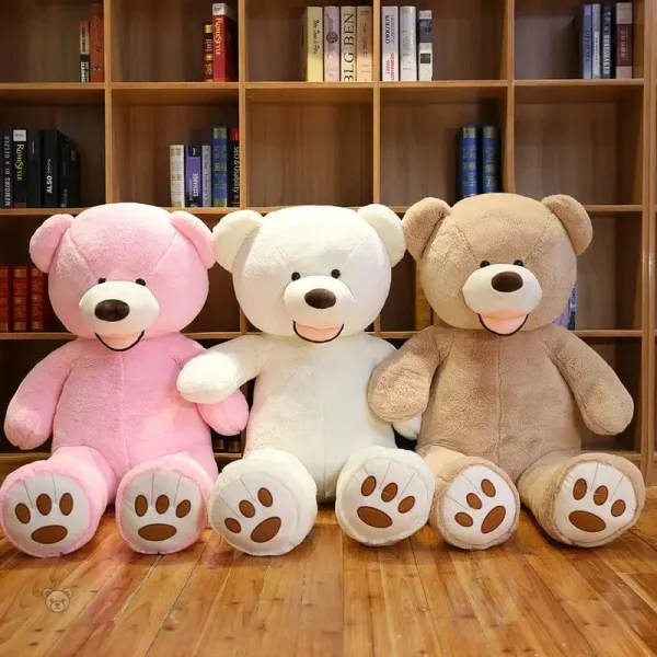 ours-en-peluche-geant-colore-et-souriant-1 Ours en peluche géant coloré et souriant
