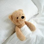 Joli ours en peluche petit, parfait pour les enfants