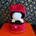 Cadeau tendre Saint-Valentin, peluche en forme de bague