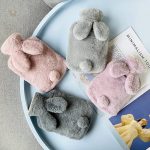 Peluche bouillotte lapin douce et réconfortante