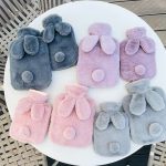 Lapin peluche bouillotte pour chaleur et confort