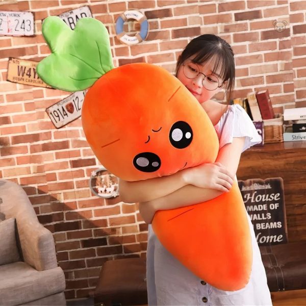 Carotte en peluche géante, accessoire charmant pour la chambre