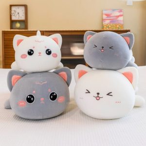Peluche chat rondelet à câlins