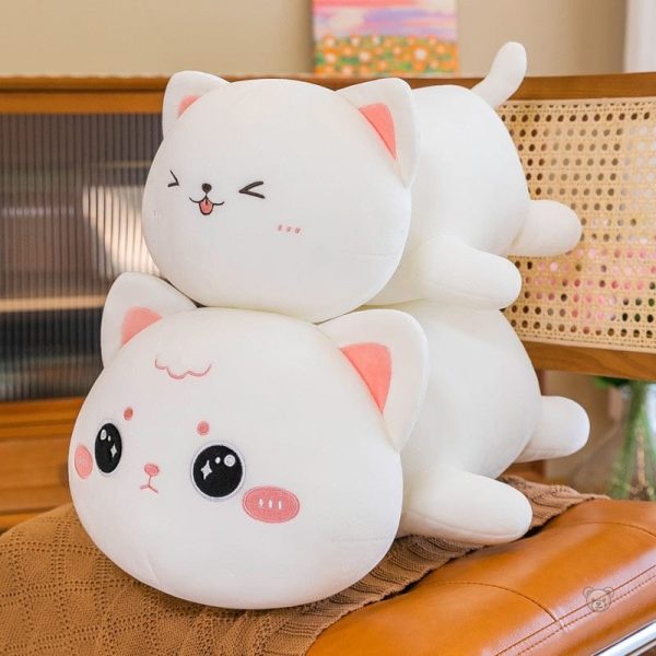 Câlin peluche chat pour tous les âges