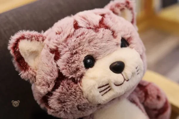 Chat en peluche rose, accessoire de décoration enfant