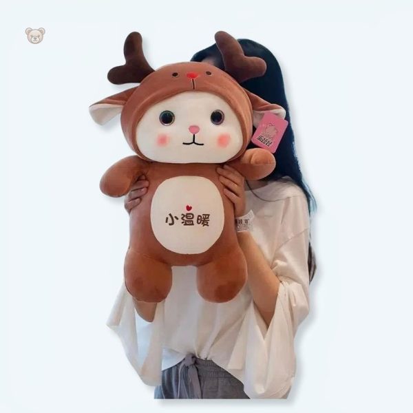 peluche-chat-cerf-doux-calin-hiver-decoration-festive-1 Peluche chat cerf doux pour câlins hivernaux et décorations festives
