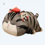 Peluche douce chat empereur pour câlins d'enfant