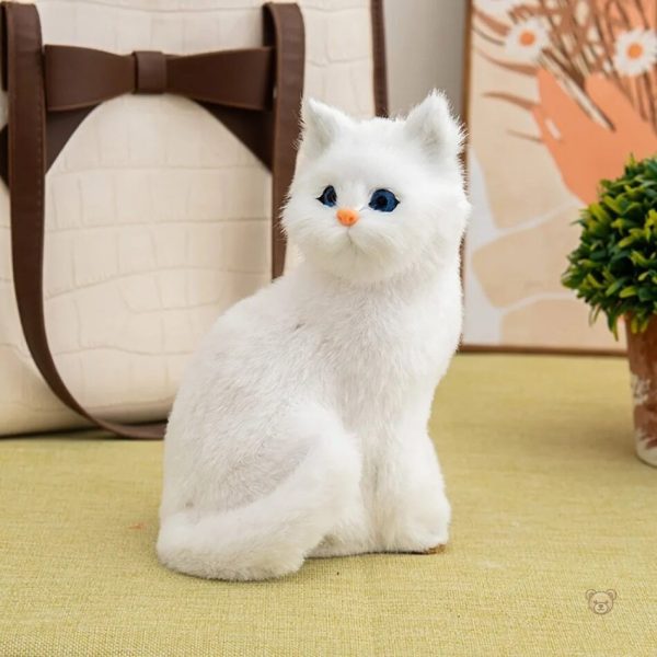 Compagnon en peluche, parfait pour un doux moment de détente