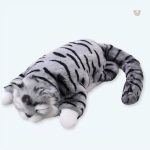 Peluche chat tigré gris douce pour câlins d'enfant