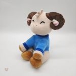 Chèvre en peluche douce, idéale pour les câlins d'enfants