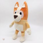 Compagnon doux en peluche, idéal pour les jeux d'enfants