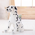 Compagnon en peluche dalmatien, idéal pour les câlins