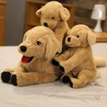 Peluche chien labrador marron douce et câline