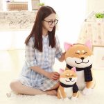 Compagnon en peluche marron idéal pour les tout-petits