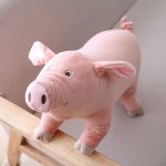 Compagnon en peluche cochon pour moments de tendresse