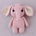 Peluche crochet éléphant rose