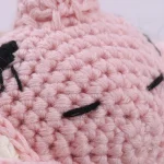 Peluche crochetée éléphant, style rose adorable