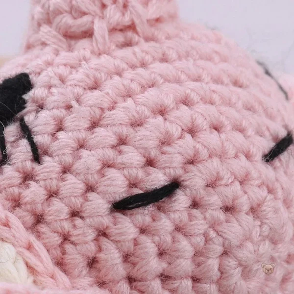 Peluche crochetée éléphant, style rose adorable