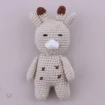 Peluche girafe crochet timide