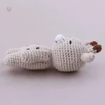 Peluche crochet girafe idéale pour les câlins