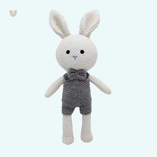 peluche-crochet-lapin-doux-enfant-calin-univers-tendre-1 Peluche lapin doux pour câlins d'enfants