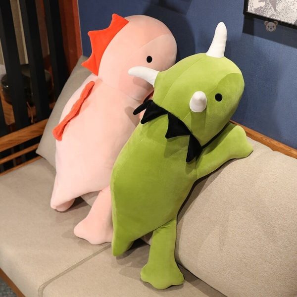 Dinosaur en peluche avec détails uniques