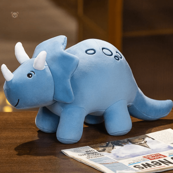 peluche-dinosaure-bleu-a-trois-cornes-1
