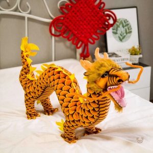 Peluche dragon coloré pour enfants, idéale pour les câlins
