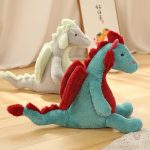 Peluche dragon en position assise