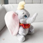 Dumbo en peluche, idéal pour les câlins des petits
