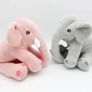 Peluche éléphant assis et content