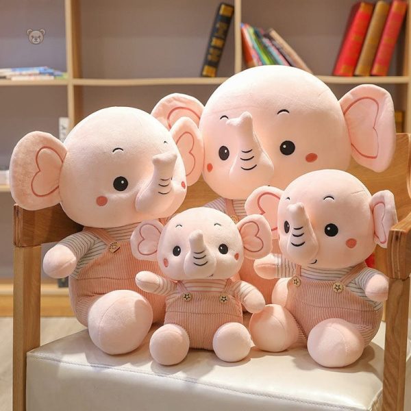 Peluche éléphant avec blouse, ajout de fun et de tendresse