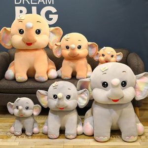 Peluche éléphant mignon et doux pour câlins