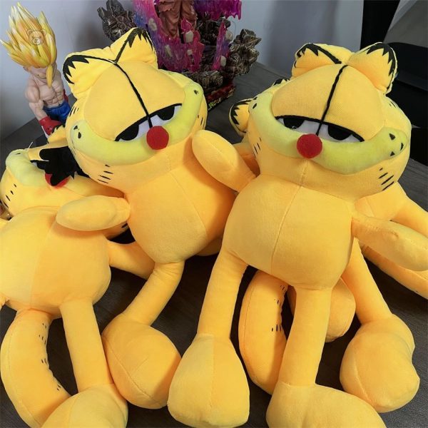 Garfield en peluche, compagnon doux pour les enfants