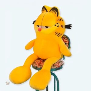Peluche Garfield géante douce et câline en forme de chat orange