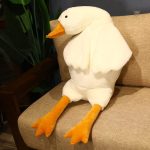 Grand canard en peluche, idéal pour les enfants